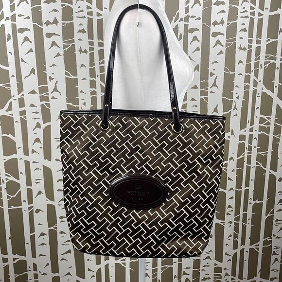Tommy Hilfiger Logo Print Brown Sateen Patent Leather Trim Tote Bag - Picture 1 of 9